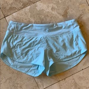 LuluLemon shorts! Speed up short 2.5”